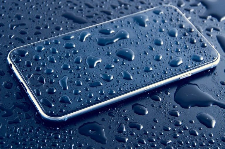 Signs Of Water-Damage In iPhones